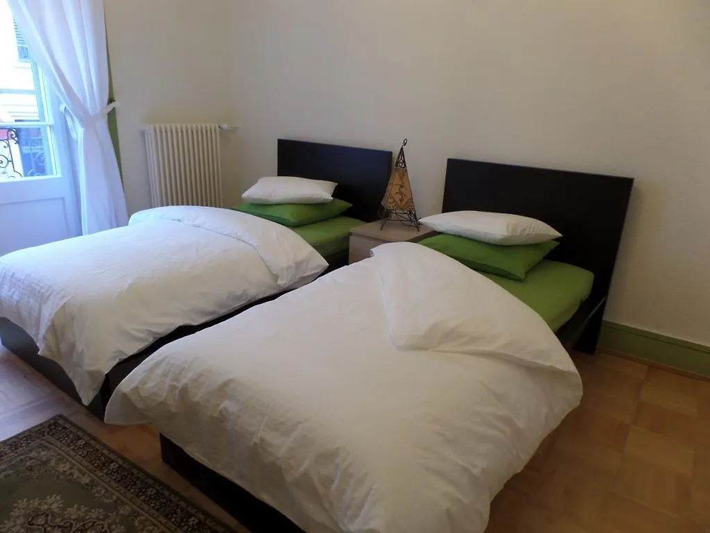 The Rf14 Apartment Genewa 0*,