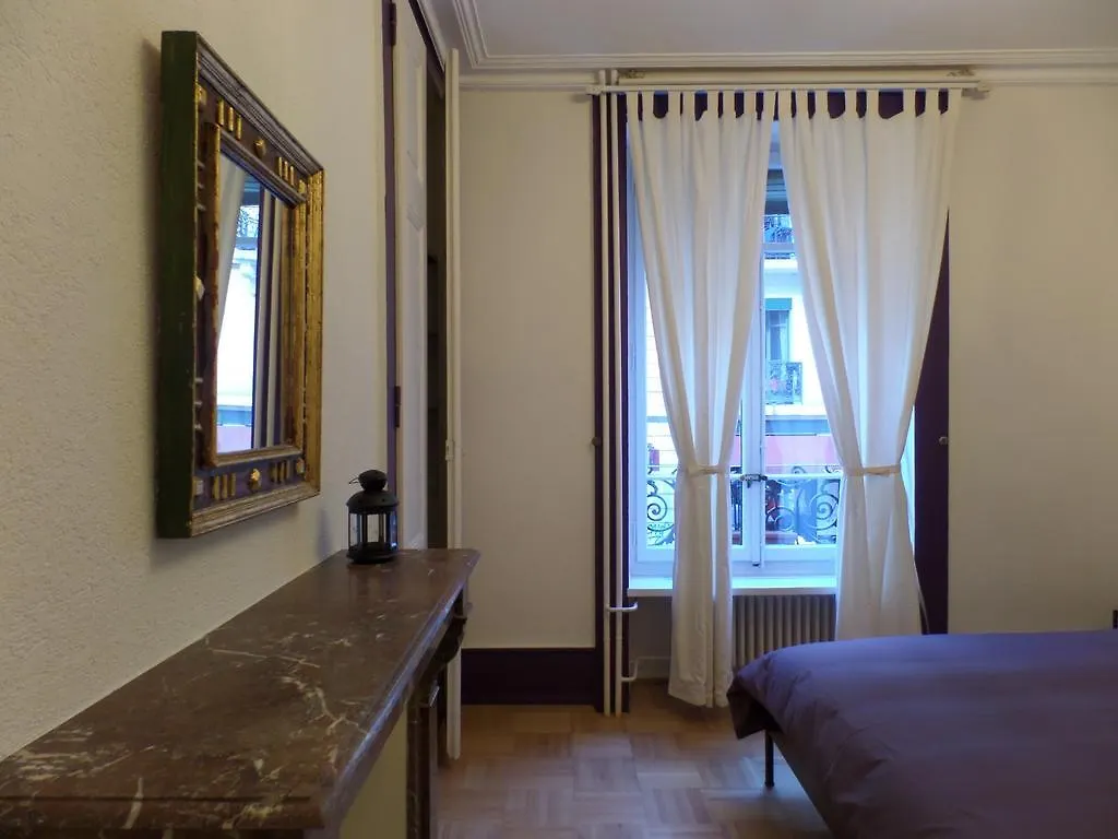 The Rf14 Apartment By Castaway Lodgings