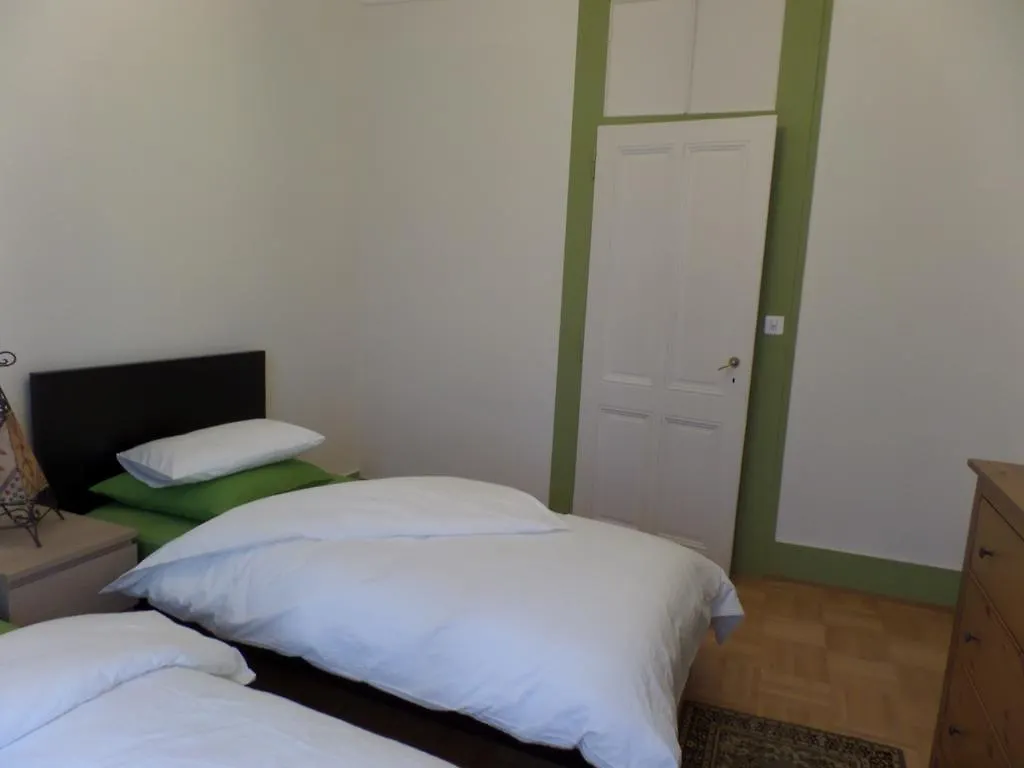 The Rf14 Apartment By Castaway Lodgings Switzerland